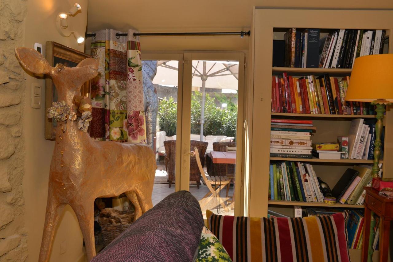 La Barbella Appartement Lourmarin Buitenkant foto